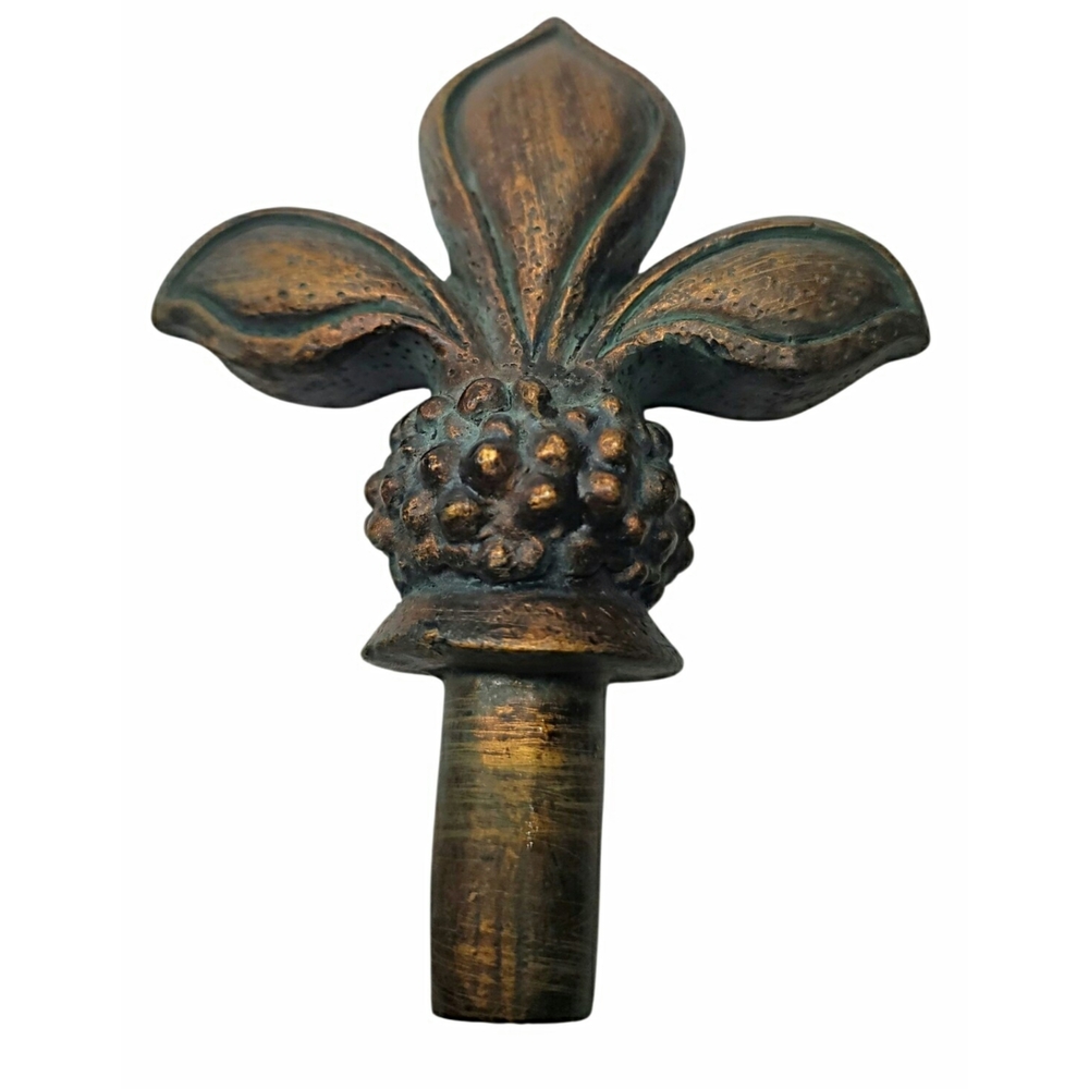 Faux Glass Amber Decanter with Fleur-de-Lis Stopper - Picture 6 of 10